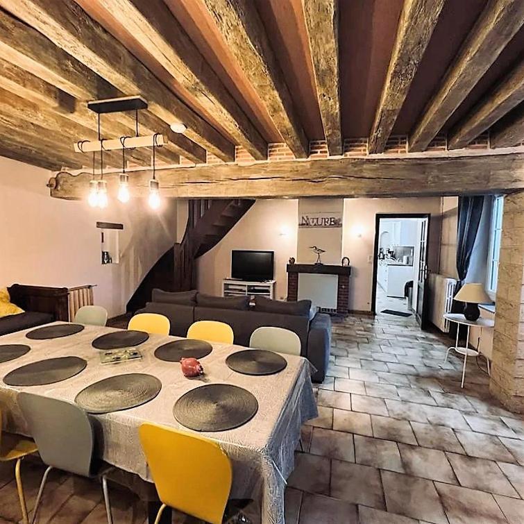 Les Sarmentins Saint-Romain-sur-Cher Exterior foto