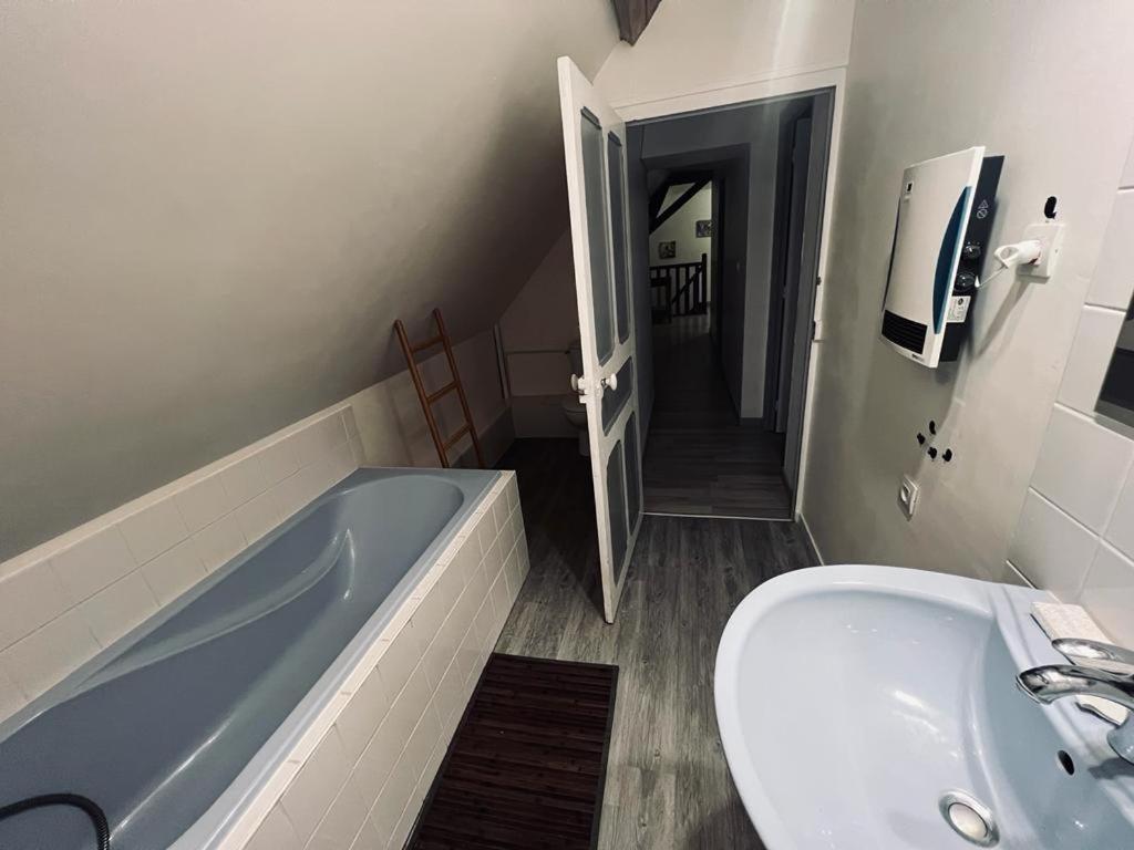 Les Sarmentins Saint-Romain-sur-Cher Exterior foto