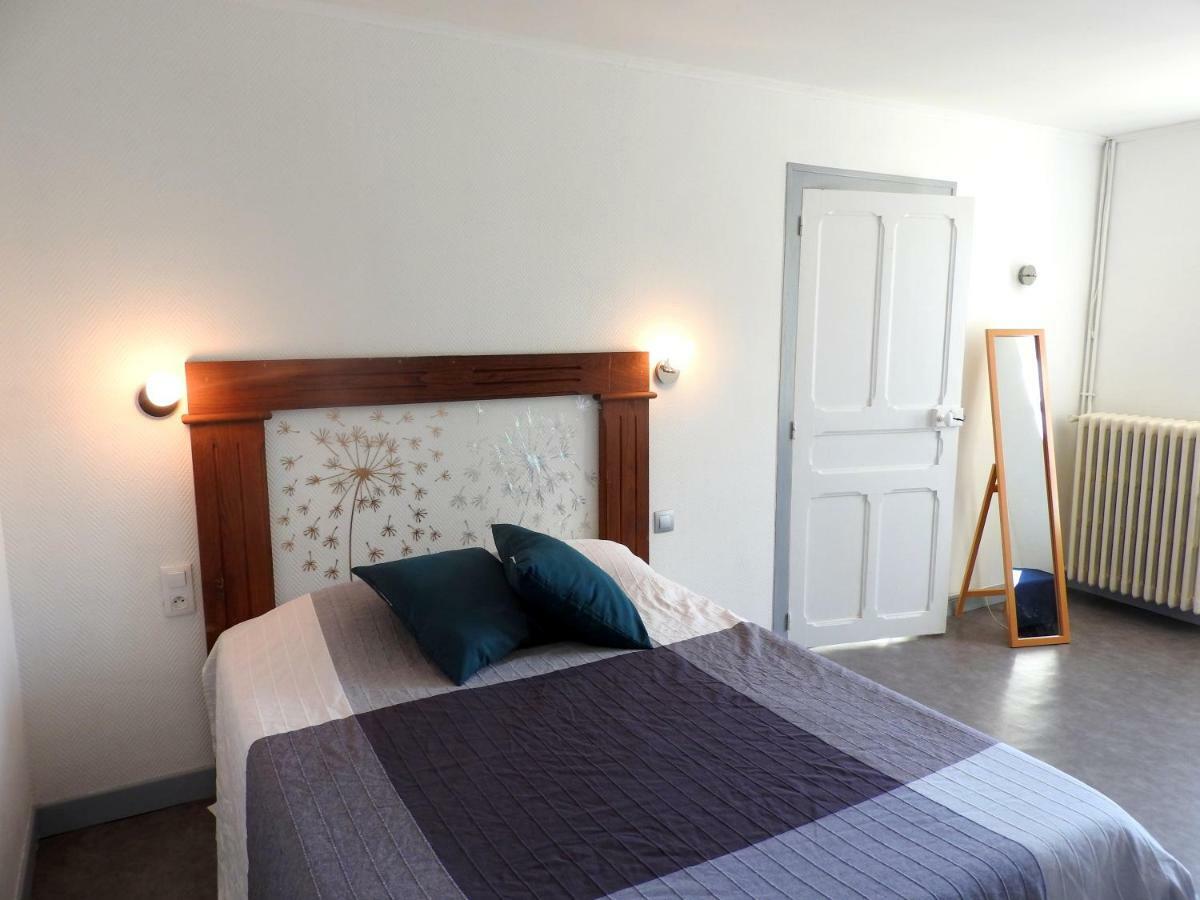 Les Sarmentins Saint-Romain-sur-Cher Exterior foto